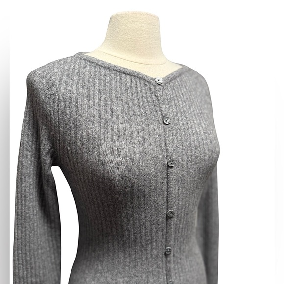 Abercrombie & Fitch Long Sleeve Gray Button Through Sweater Dress Small NWT - Picture 5 of 10